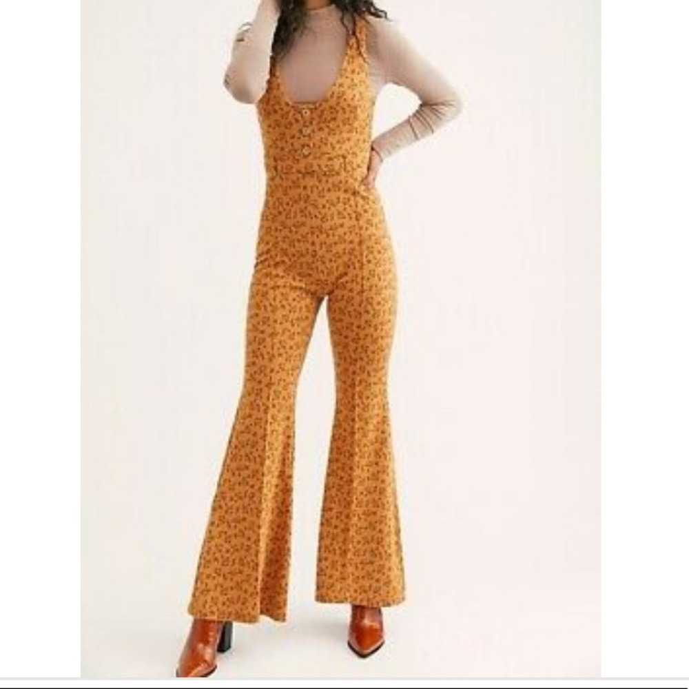 Free People Jumper - Picture 1 of 3